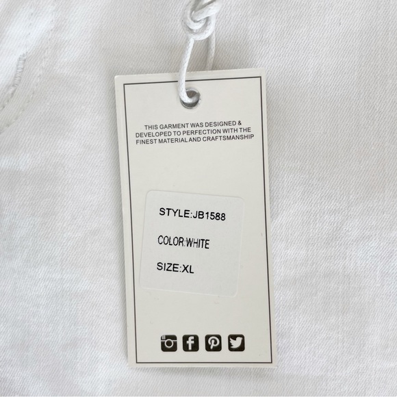 Judy Blue White Mid Rise Tummy Control Frayed Cuffed Denim Shorts XL JB1588 New - Picture 3 of 12